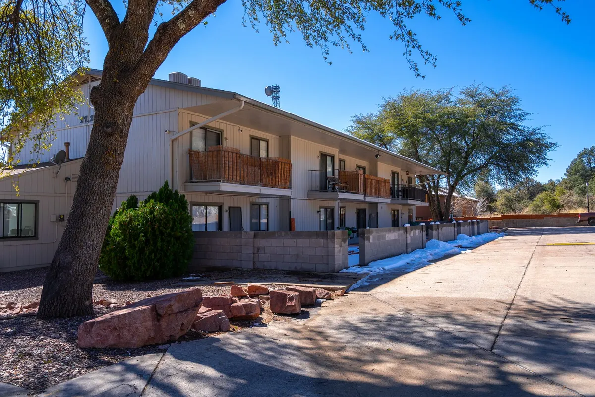 Primary Photo - Payson's BEST location ... close to everything!!