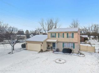 1920 Stoney Point Dr, Lansing, MI 48917