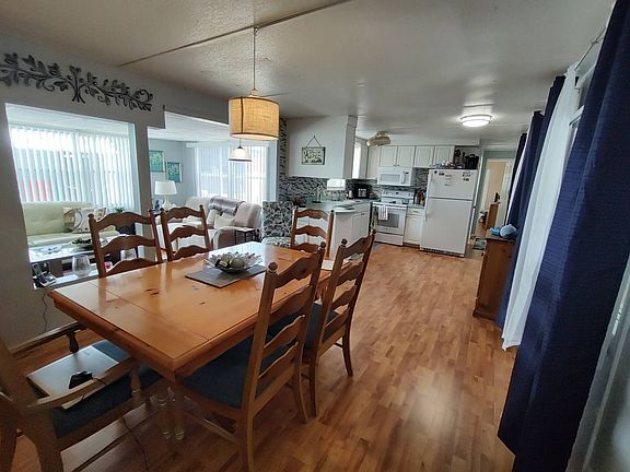5th image of 2505 E Bay Dr Lot 63