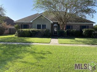 1830 Old Barnwood Ave, Zachary, LA 70791