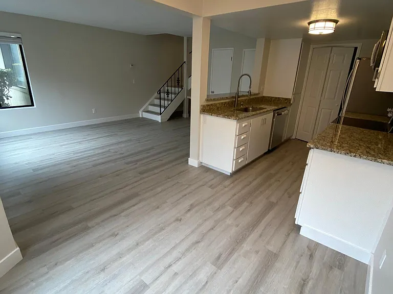 56 Dockside Cir — Photo 12