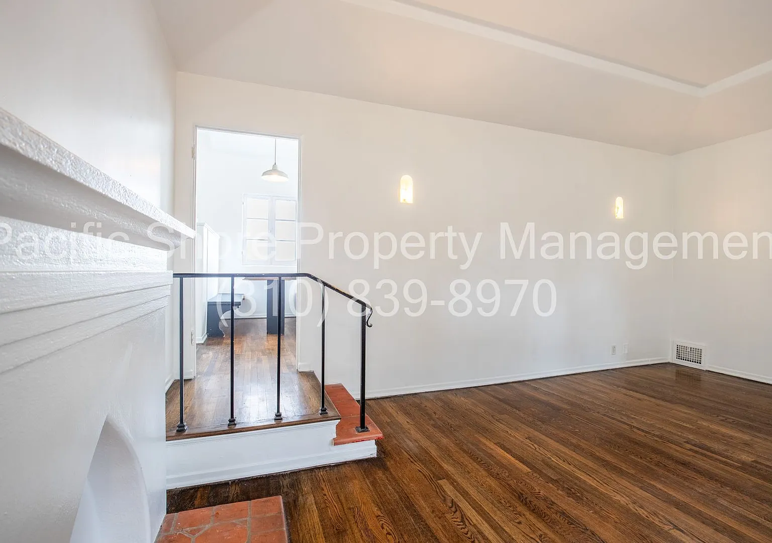 559 Alexandria Apartments — Photo 4