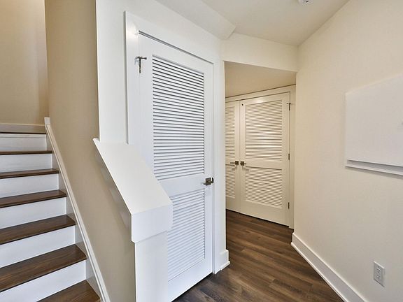 5th image of 801 Aramingo Ave #A1