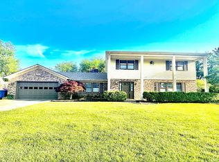 8733 W Whirlaway Ln, Newburgh, IN 47630