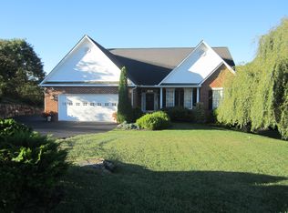 134 Summit Ridge Rd, Daleville, VA 24083