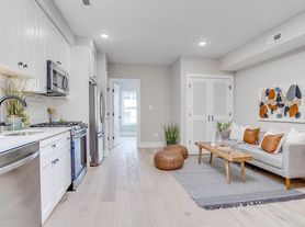 1144 Owen Pl NE, Washington, DC