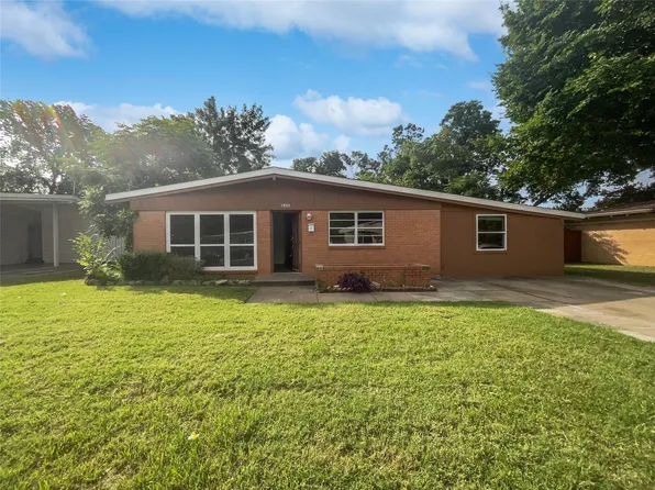 1902 Salem St, Irving, TX 75061