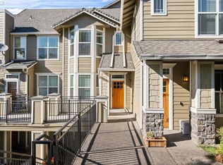 3595 Summerlinn Dr, West Linn, OR 97068