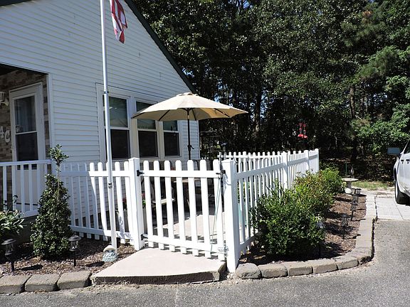 4th image of 4C Penwood Dr Space 53