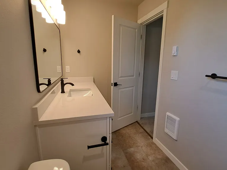 3113 E Camellia Way — Photo 38