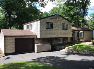 532 Westbrook Dr, Cortlandt Manor, NY 10567