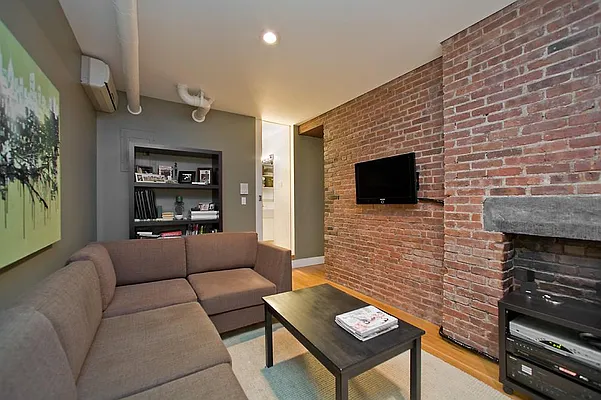 Rented by Corcoran | media 28