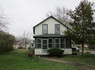 700 N Beaumont Rd, Prairie Du Chien, WI 53821