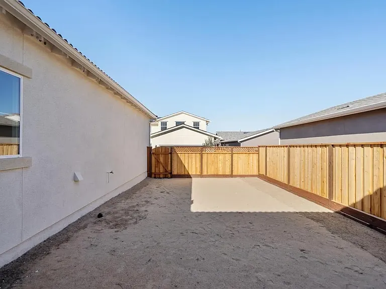605 Santa Ynez Way — Photo 41