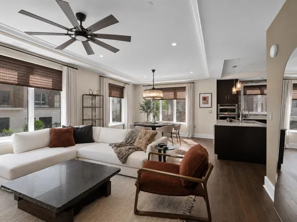 250 Henley Pl Unit 210, Weehawken, NJ 07086