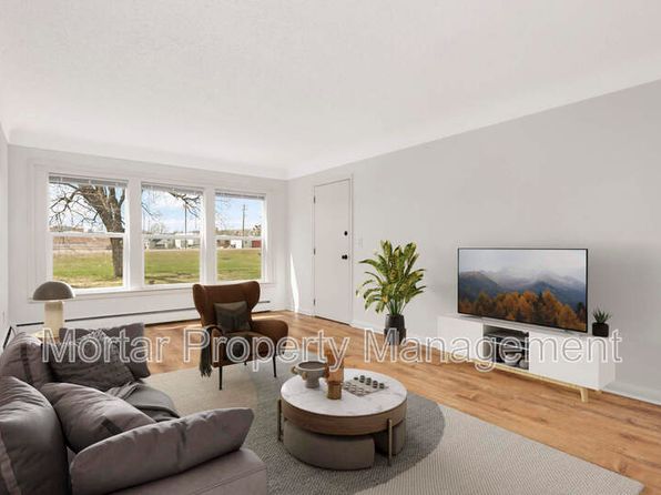 13898 S Robert Trl, Rosemount, MN