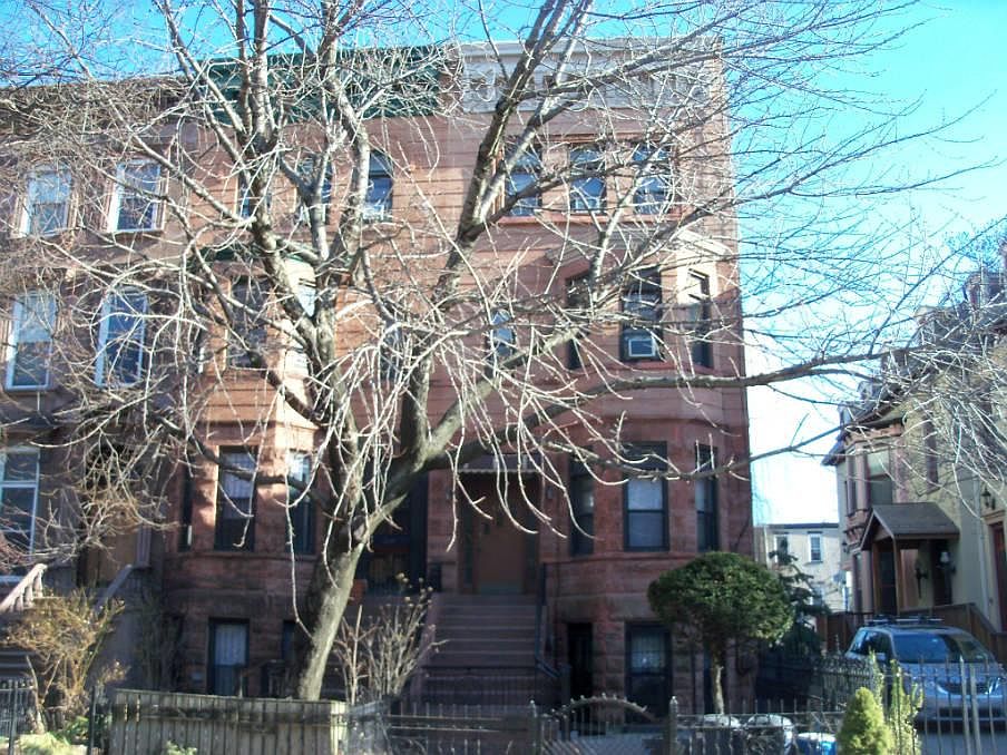 1st image of 157 Lefferts Pl