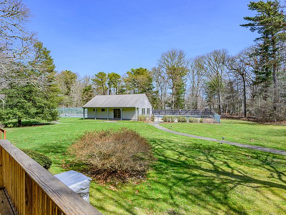4th image of 35 Santuit Pond Road UNIT 4C