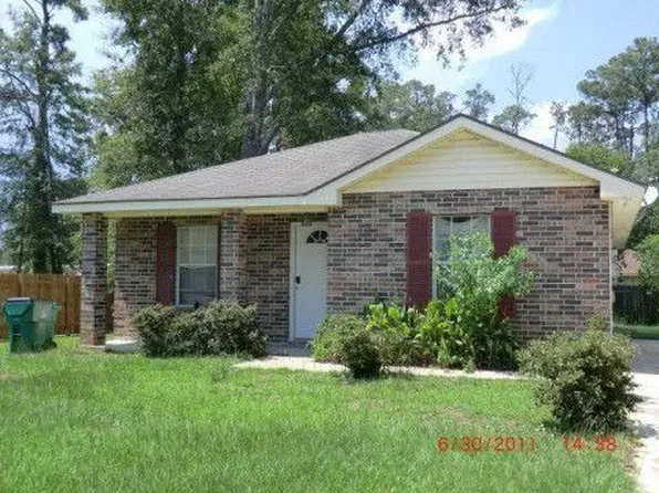 1746 McArthur Dr, Slidell, LA 70458