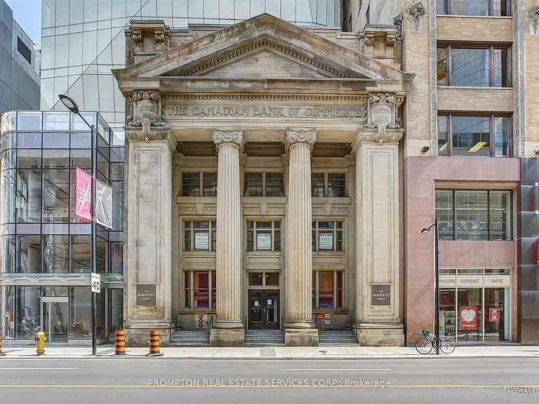 197 Yonge St #4407 — Photo 1