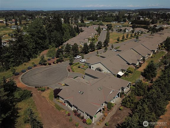 2nd image of 231 Snapdragon Lane