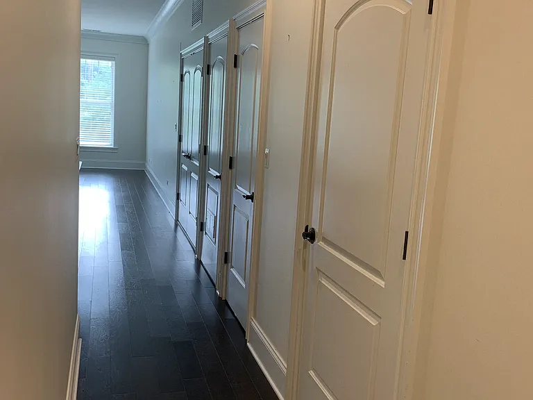 2500 Green Bay — Photo 17