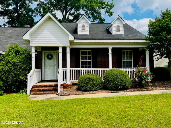 102 Braxton Dr, Macon, GA 31210