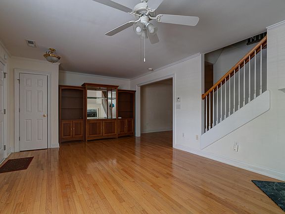 3rd image of 1545 Ashley River Rd #1-D