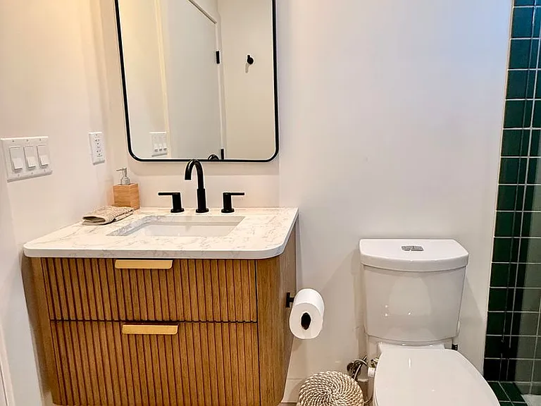 2705 Benedict St — Photo 8