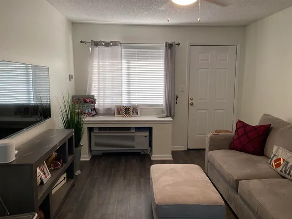 403 Hayden Rd APT 227, Tallahassee, FL 32304