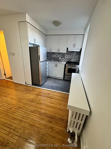 781 Saint Clair Ave W Photo 1 781 Saint Clair Ave W Photo 1