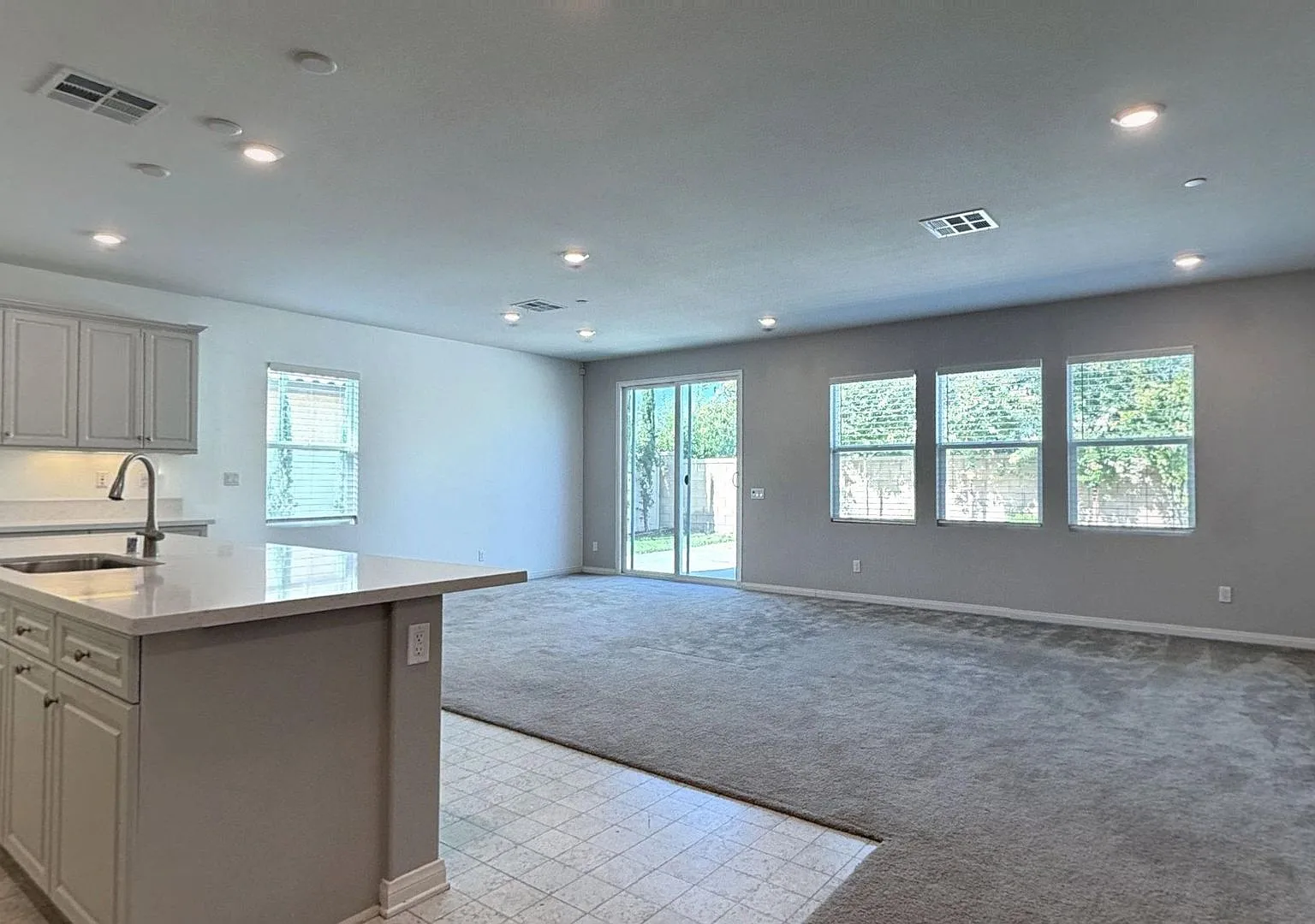 11074 Avalon Way 3 Bed, 3 Bath Home in Redlands Available Now! — Photo 2
