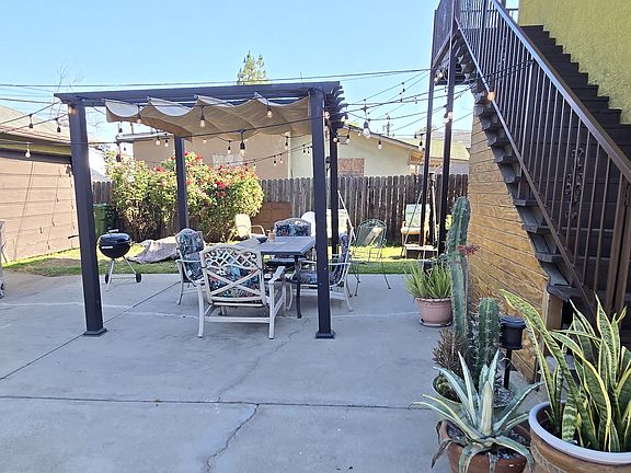 4th image of 3554 Locke Ave