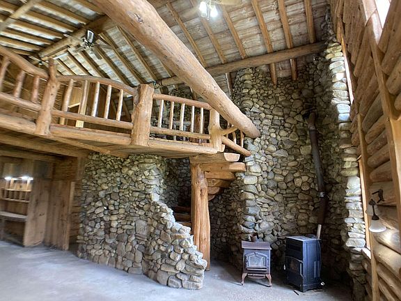 2nd image of 88 Hanson Road