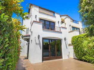 405 14th St, Huntington Beach, CA 92648