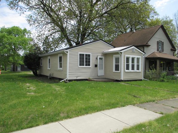 1252 Fremont St, South Bend, IN 46628