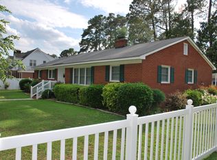 808 Carey Rd, Kinston, NC 28501