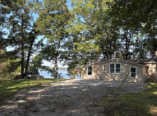 1819 Lackey Ln, Centralia, IL 62801