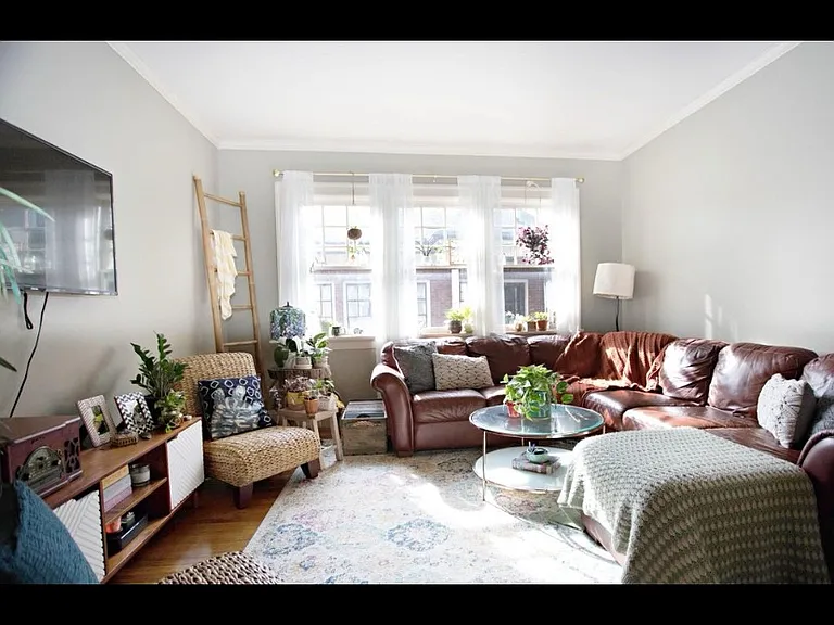 691 Penn Ave NE #9 — Photo 9