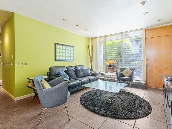 5th image of 1070 98th St APT 14