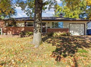 2725 Morris Dr, Florissant, MO