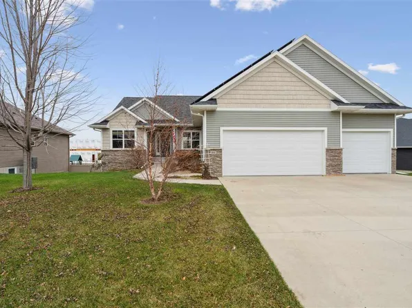 501 Edelweiss Ln, Tiffin, IA 52340