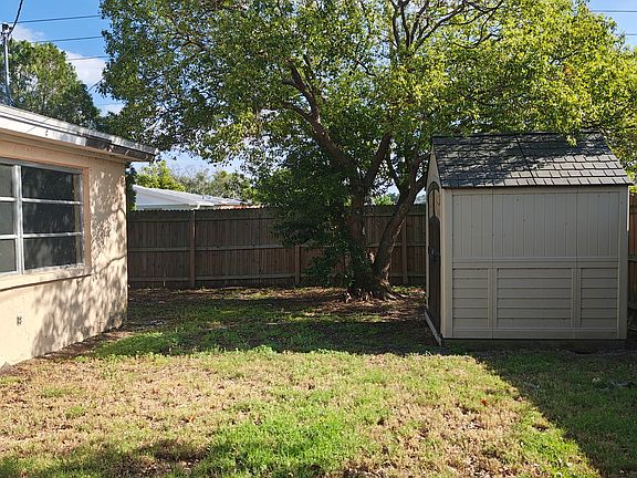 5th image of 3505 Winder Dr