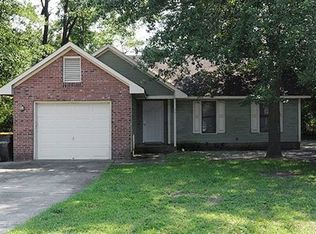 5611 Planters Pl, Hope Mills, NC 28348