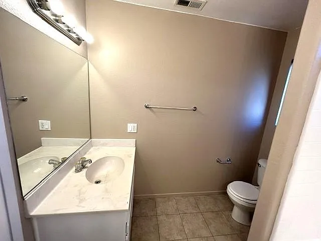 643 Laxford Rd — Photo 12