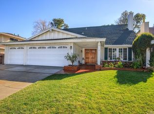 23536 Heather Knolls Pl, Santa Clarita, CA 91321