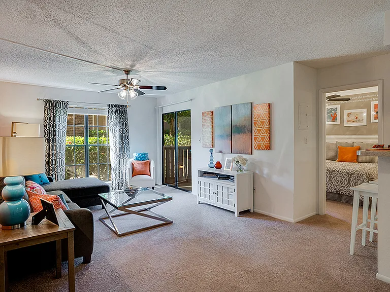 Forestlake Apartments — Photo 1