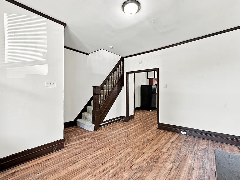 5459 Race St — Photo 4