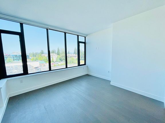 5th image of 1588 Johnston Rd #303