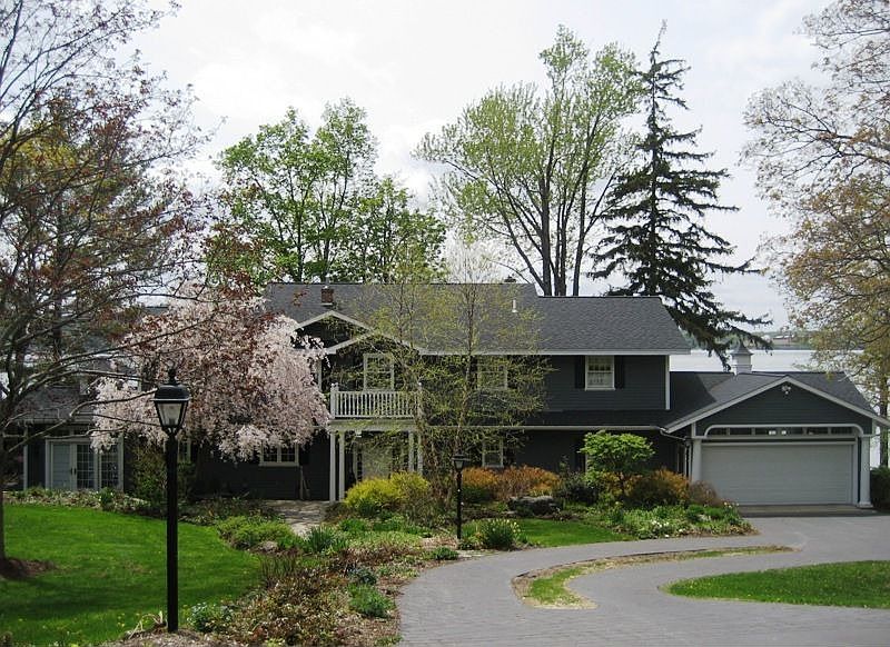 Spectacular Estate